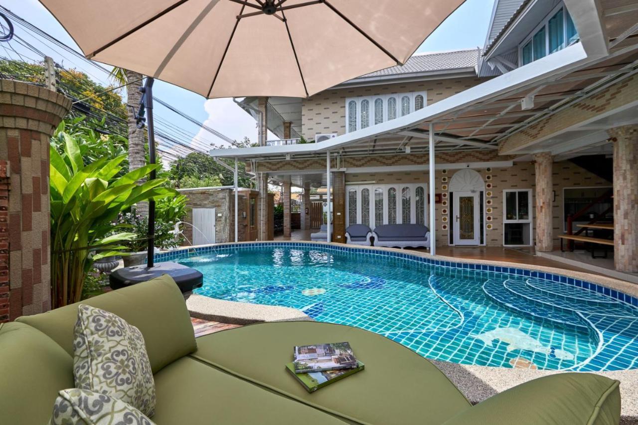Siam Gala Villa Pattaya Exterior photo