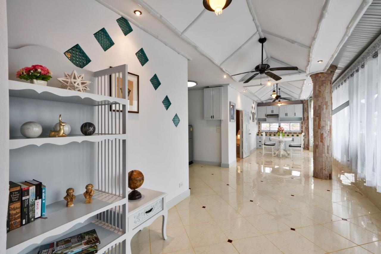 Siam Gala Villa Pattaya Exterior photo